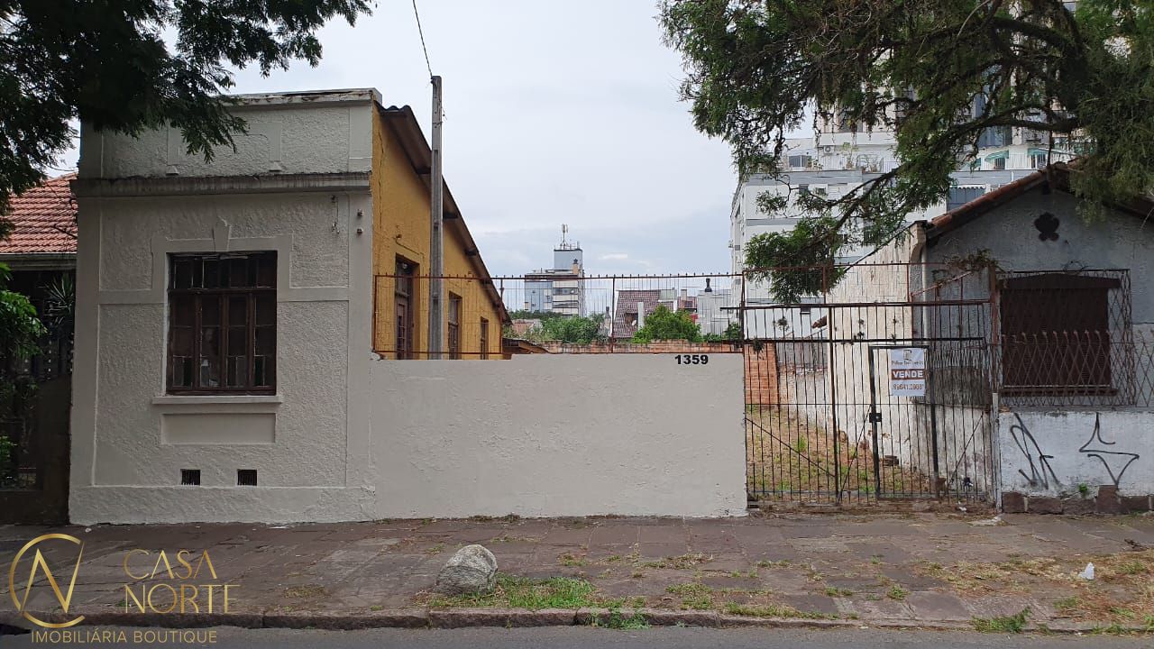 Terreno à venda  com 283m², Vicente da Fontoura no bairro Santana em Porto Alegre