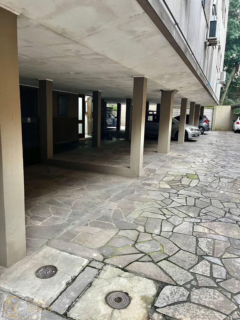 Apartamento à venda com 2 quartos, 75m², 1 vaga, Rua Dom Diogo de Souza no bairro Cristo Redentor em Porto Alegre