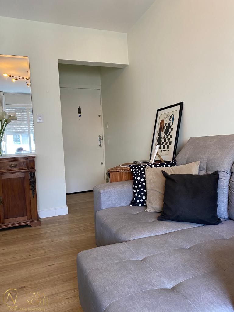 Apartamento à venda com 1 quarto, 40m², 1 vaga, Avenida Montenegro no bairro Petrópolis em Porto Alegre