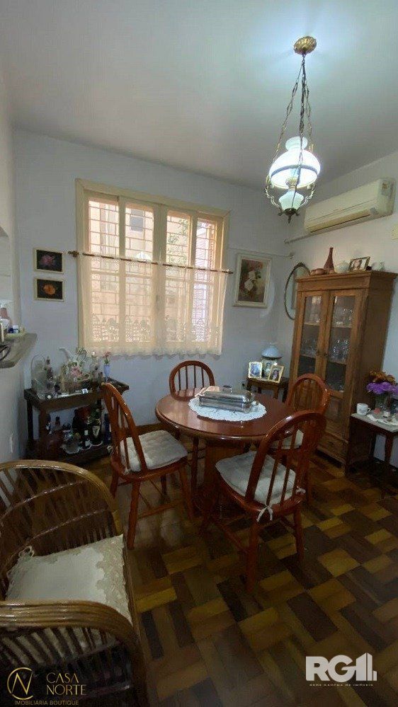 Apartamento à venda com 3 quartos, 145m², Rua José do Patrocinio no bairro Cidade Baixa em Porto Alegre