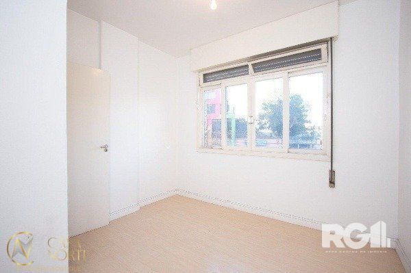 Apartamento à venda com 3 quartos, 103m², 1 suíte, 1 vaga, Avenida Protásio Alves no bairro Rio Branco em Porto Alegre