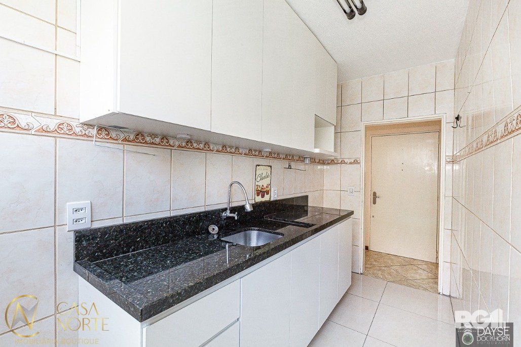 Apartamento à venda com 1 quarto, 41m², 1 vaga, Rua Aracy Froes no bairro Jardim Sabará em Porto Alegre