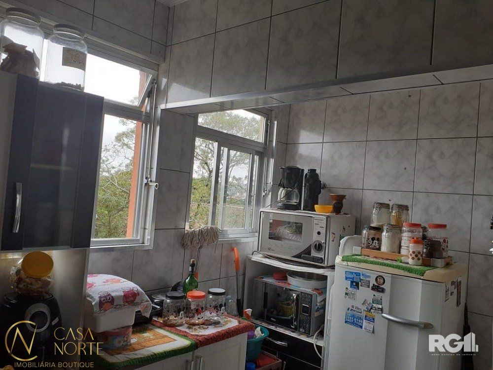 Apartamento à venda com 2 quartos, 48m², 1 vaga, Travessa Escobar no bairro Camaquã em Porto Alegre