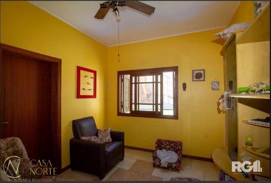 Casa à venda com 3 quartos, 227m², 1 vaga, Rua Olavo Bilac no bairro Cidade Baixa em Porto Alegre