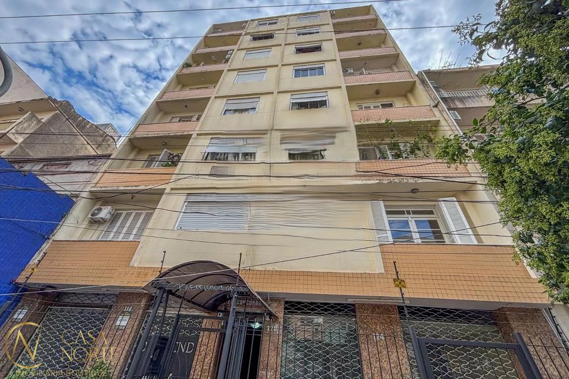 Kitnet à venda , 19m², Rua José do Patrocínio no bairro Cidade Baixa em Porto Alegre