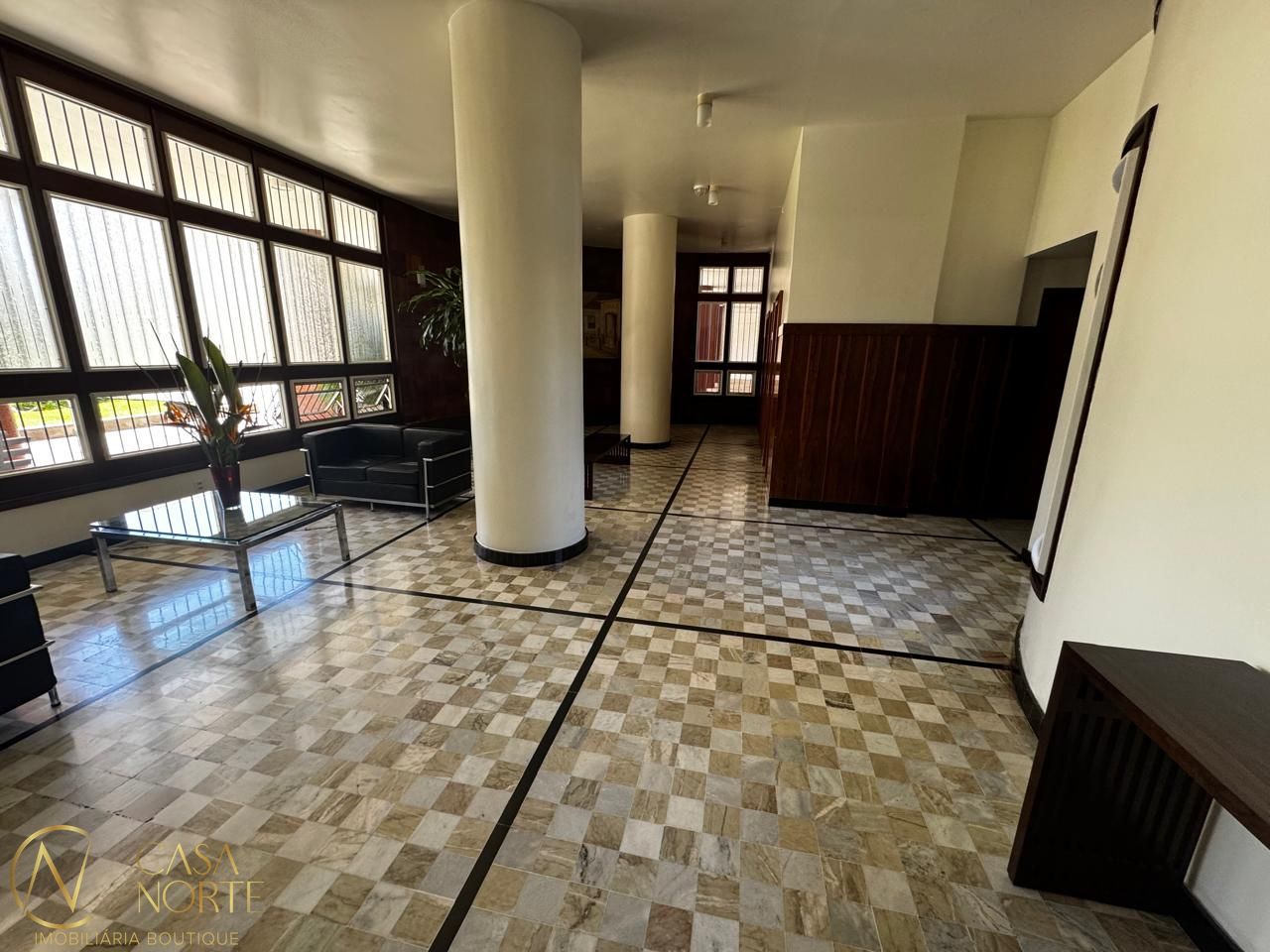 Apartamento à venda com 3 quartos, 207m², 1 vaga, Praça Dom Feliciano no bairro Centro Histórico em Porto Alegre