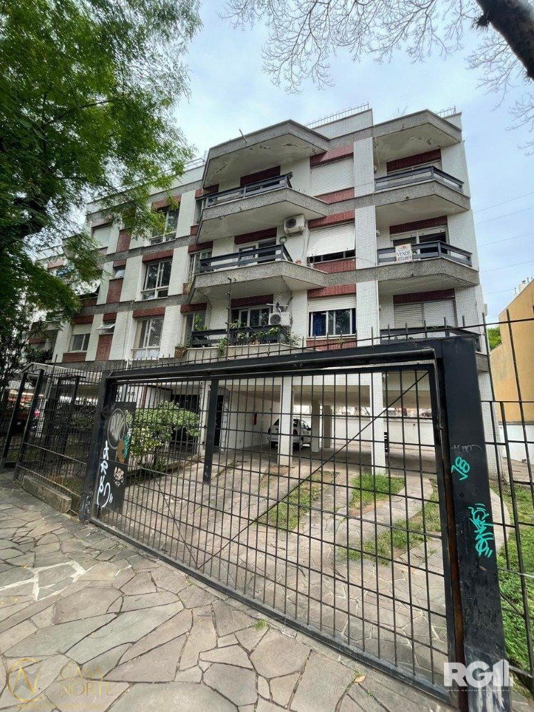 Apartamento à venda com 2 quartos, 90m², 2 vagas, Avenida Aureliano de Figueiredo Pinto no bairro Cidade Baixa em Porto Alegre