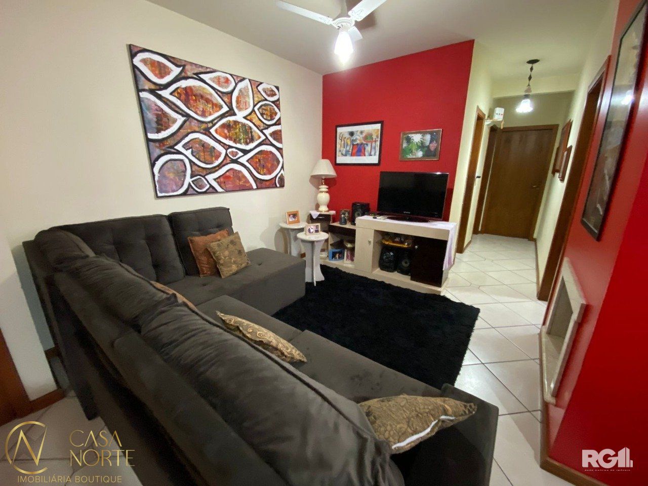 Apartamento à venda com 3 quartos, 94m², 1 suíte, 2 vagas, Rua Alberto Torres no bairro Cidade Baixa em Porto Alegre
