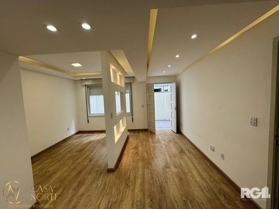 Apartamento à venda com 1 quarto, 34m², Rua General Lima e Silva no bairro Centro Histórico em Porto Alegre