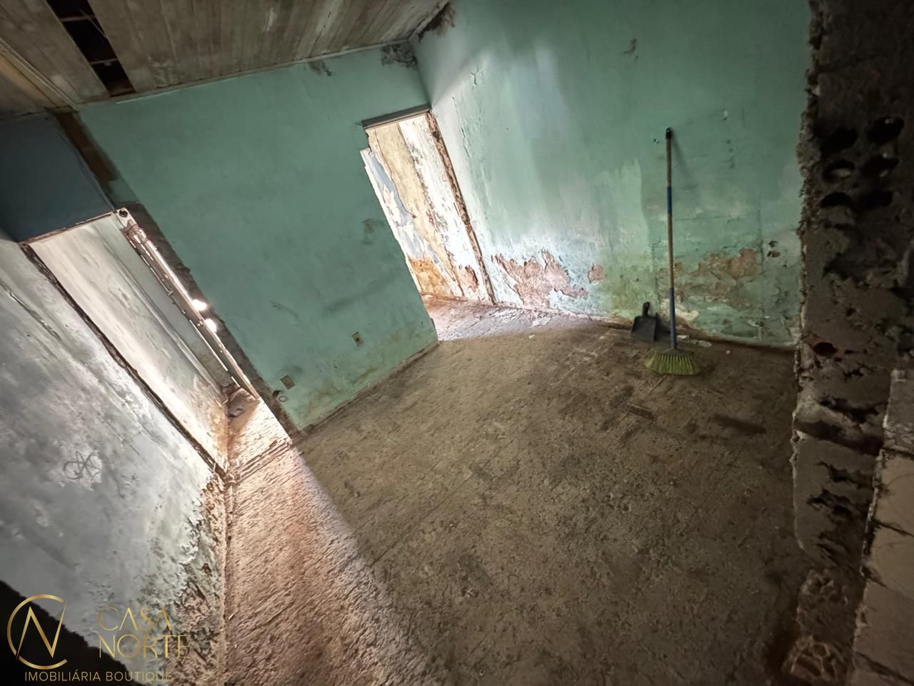Casa à venda com 2 quartos, 43m², Rua Luiz Afonso no bairro Cidade Baixa em Porto Alegre