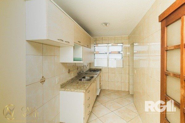Apartamento à venda com 3 quartos, 104m², 1 suíte, 1 vaga, Avenida Iguassu no bairro Petrópolis em Porto Alegre