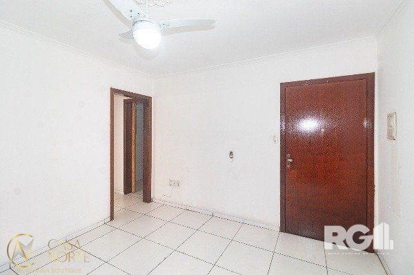 Apartamento à venda com 1 quarto, 48m², Avenida Padre Cacique no bairro Praia de Belas em Porto Alegre