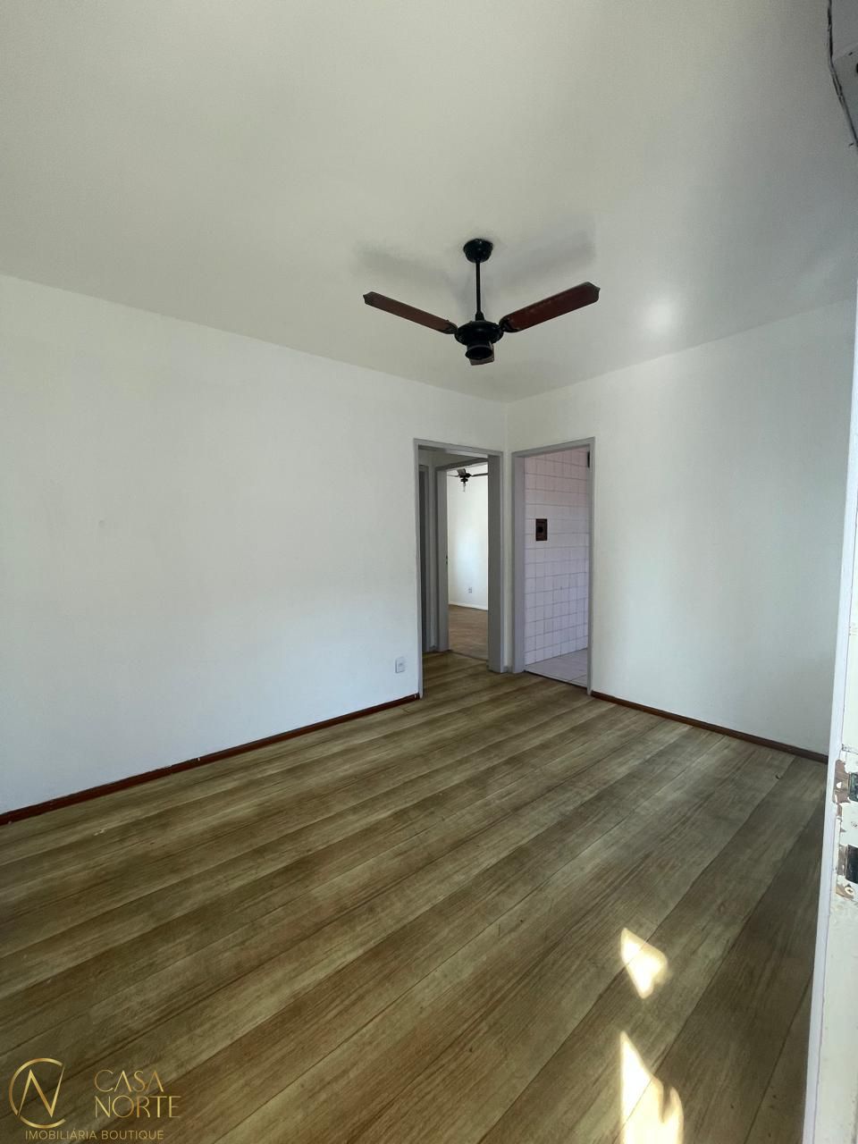 Apartamento à venda com 2 quartos, 49m², Rua Botafogo no bairro Menino Deus em Porto Alegre