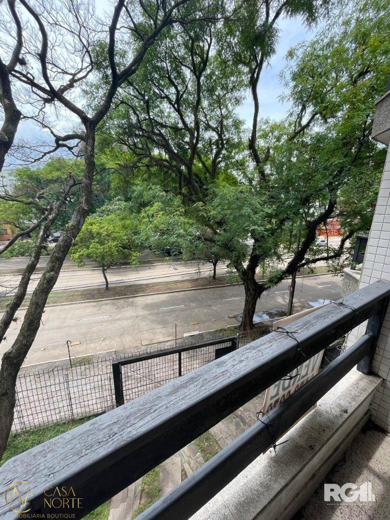 Apartamento à venda com 2 quartos, 90m², 2 vagas, Avenida Aureliano de Figueiredo Pinto no bairro Cidade Baixa em Porto Alegre