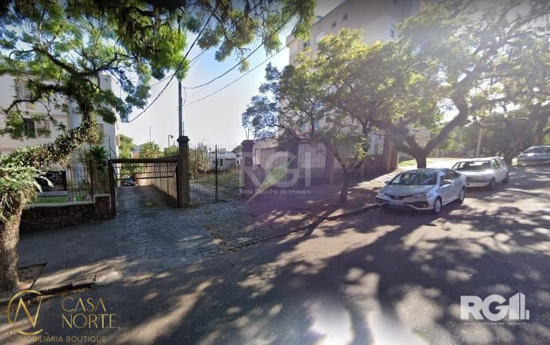 Terreno à venda  com 1293m², Avenida Belem no bairro Teresópolis em Porto Alegre