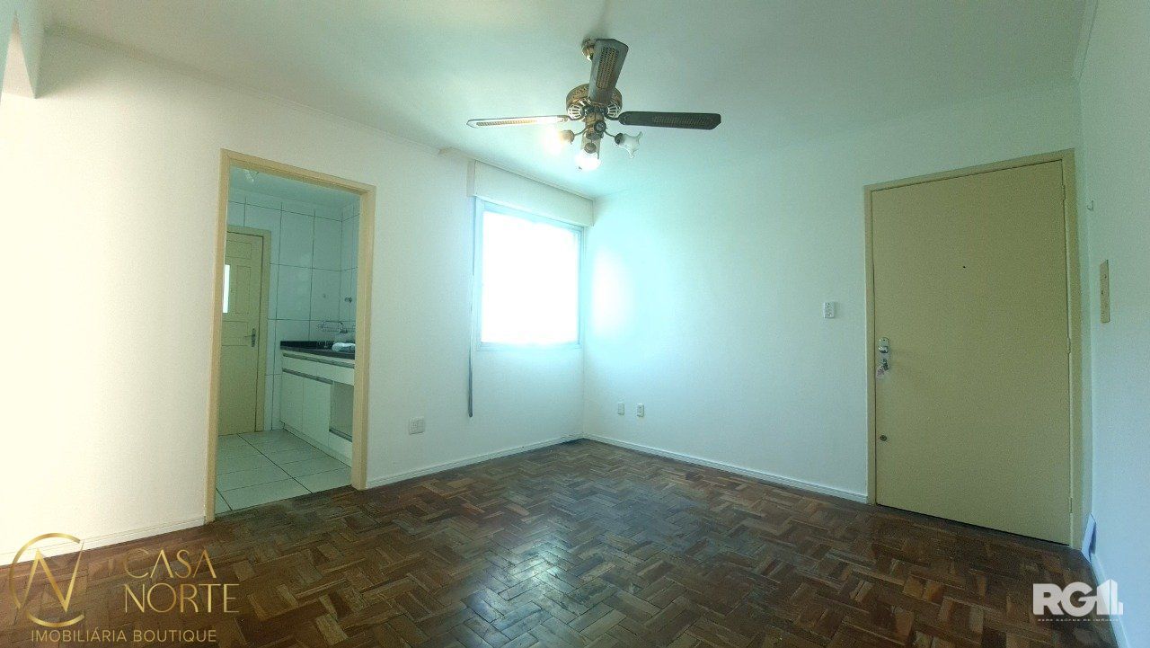 Apartamento à venda com 2 quartos, 57m², Avenida Praia de Belas no bairro Praia de Belas em Porto Alegre