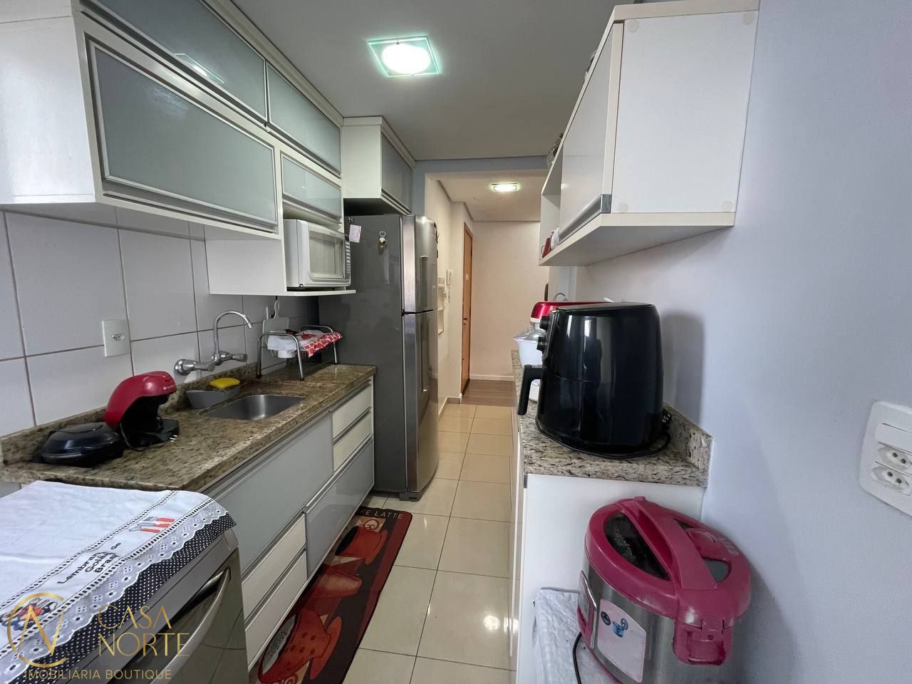 Apartamento à venda com 3 quartos, 87m², 1 suíte, 2 vagas, Avenida Borges de Medeiros no bairro Centro Histórico em Porto Alegre