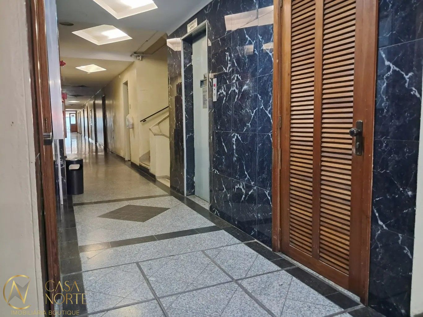 Apartamento à venda com 1 quarto, 38m², Rua José do Patrocínio no bairro Cidade Baixa em Porto Alegre
