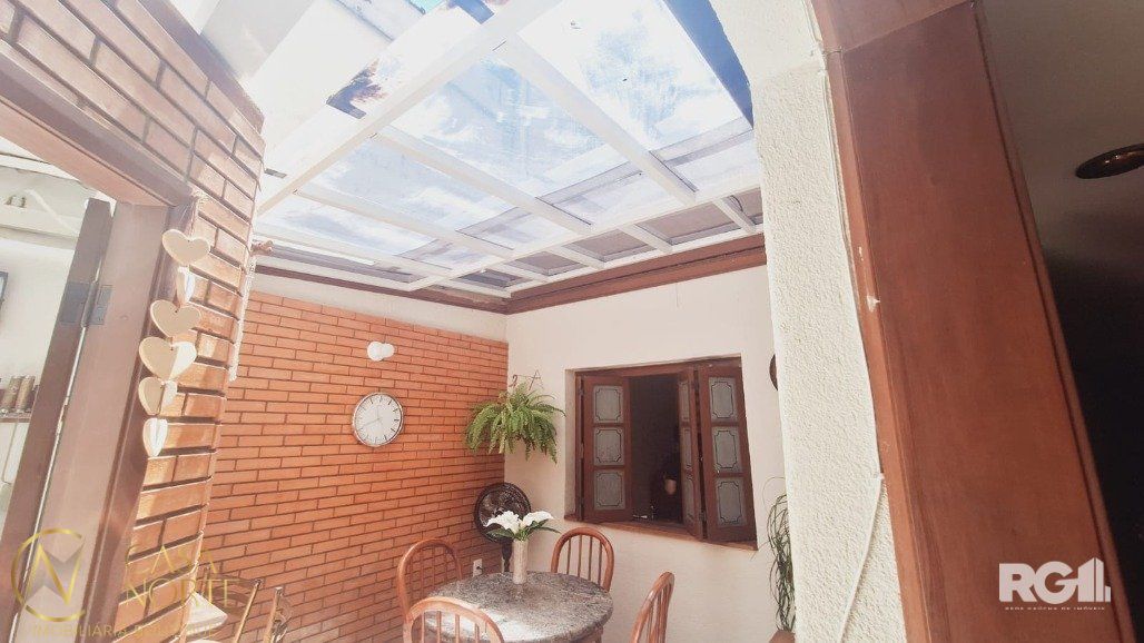 Apartamento à venda com 3 quartos, 109m², 1 vaga, Rua Amélia Teles no bairro Petrópolis em Porto Alegre