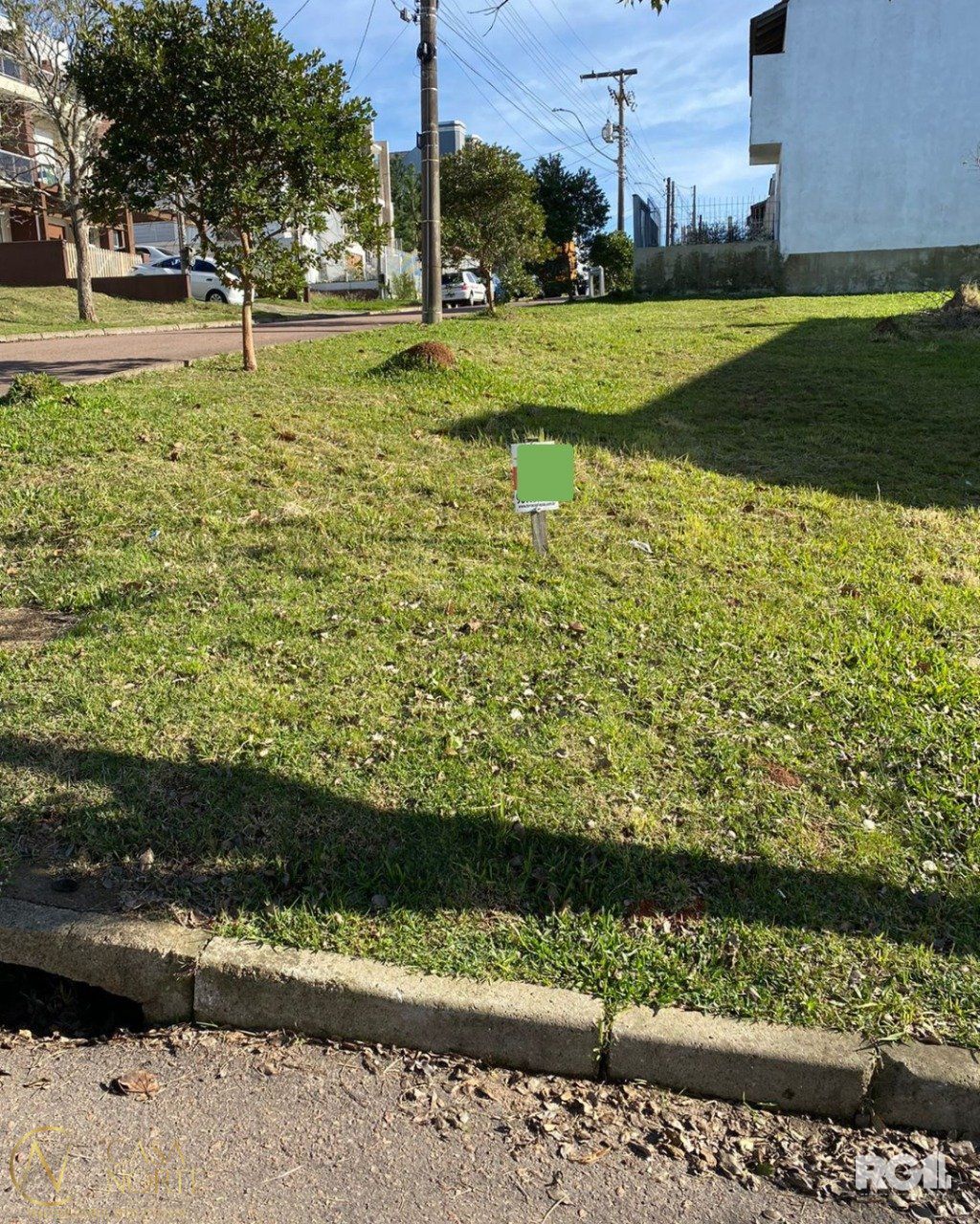 Terreno à venda  com 210m², Avenida Altos do Santa Rita no bairro Aberta dos Morros em Porto Alegre