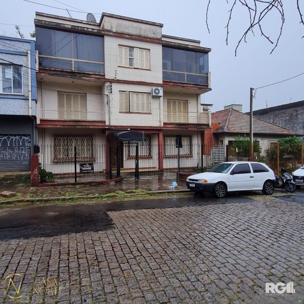 Kitnet à venda , 24m², Rua Doutor Voltaire Pires no bairro Santo Antônio em Porto Alegre