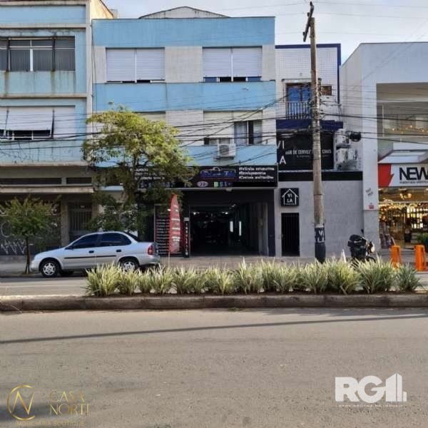 Loja à venda , 158m², Avenida São Pedro no bairro São Geraldo em Porto Alegre