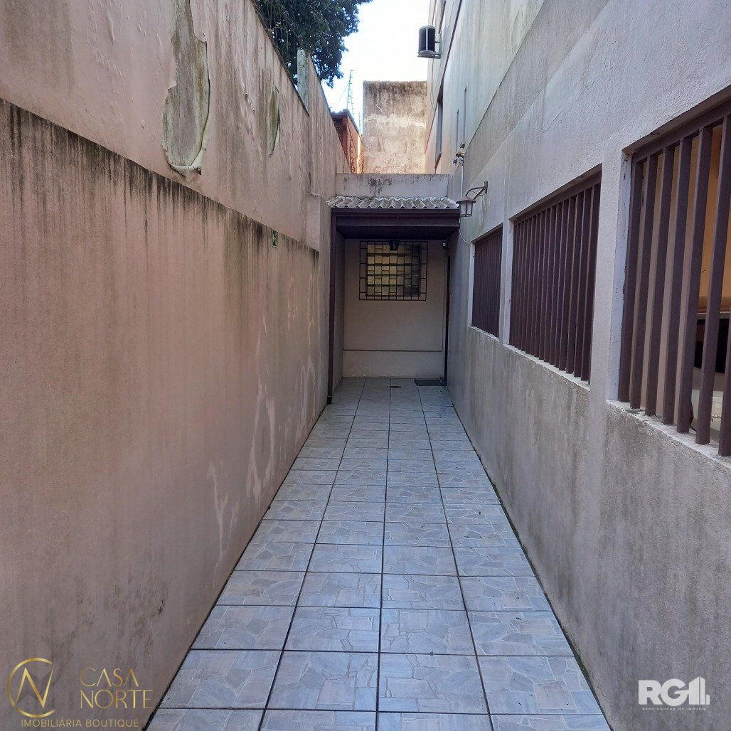 Apartamento à venda com 1 quarto, 39m², 1 vaga, Rua Capitão Pedro Werlang no bairro Partenon em Porto Alegre