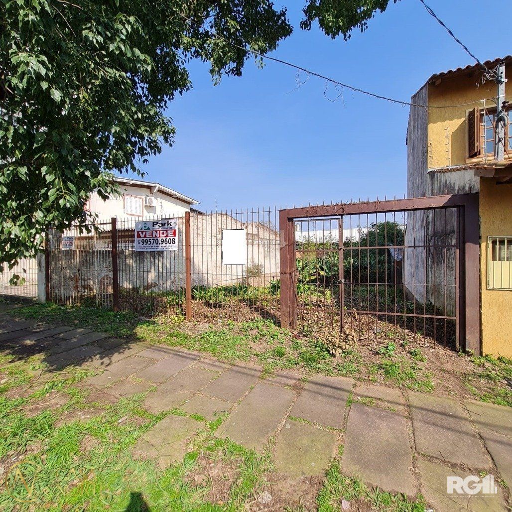 Terreno à venda  com 329m², Rua Oito de Julho no bairro Jardim  Botânico em Porto Alegre