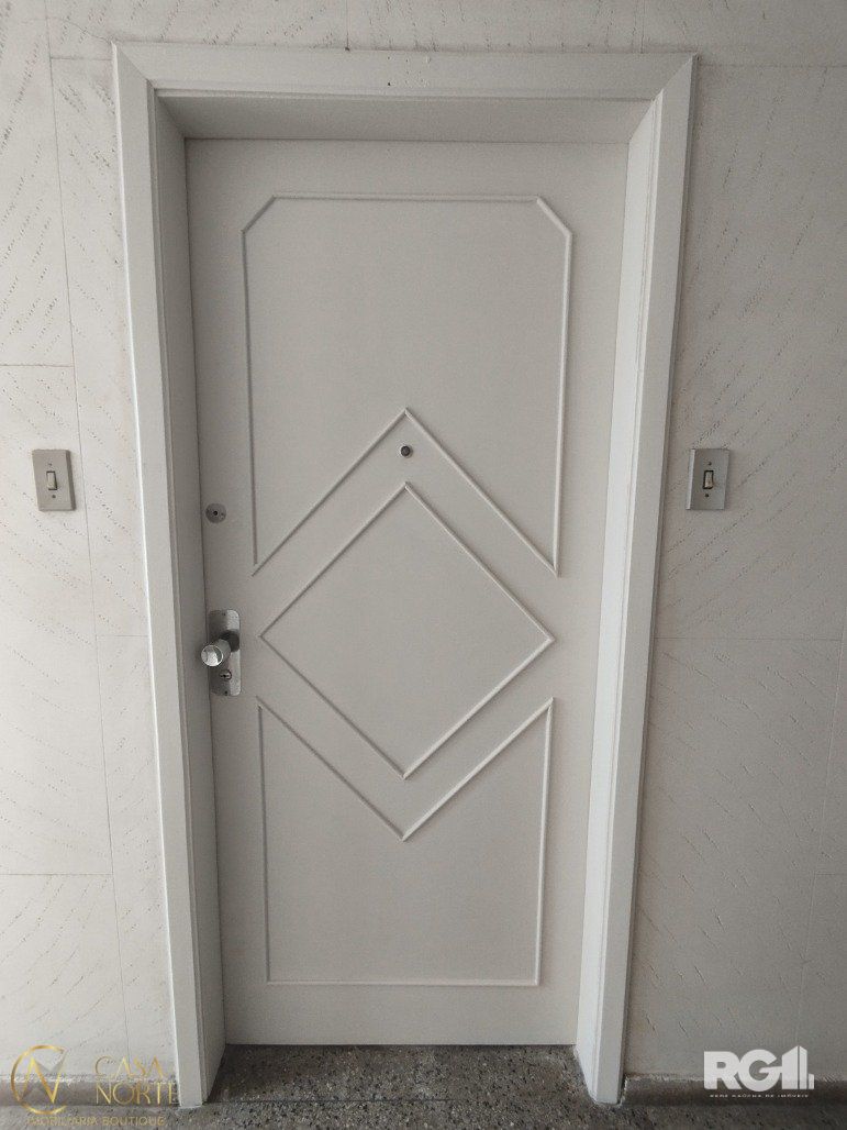 Apartamento à venda com 2 quartos, 63m², Avenida Bento Gonçalves no bairro Partenon em Porto Alegre