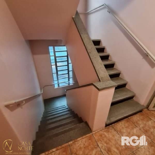 Apartamento à venda com 1 quarto, 45m², Rua Gaspar Martins no bairro Floresta em Porto Alegre
