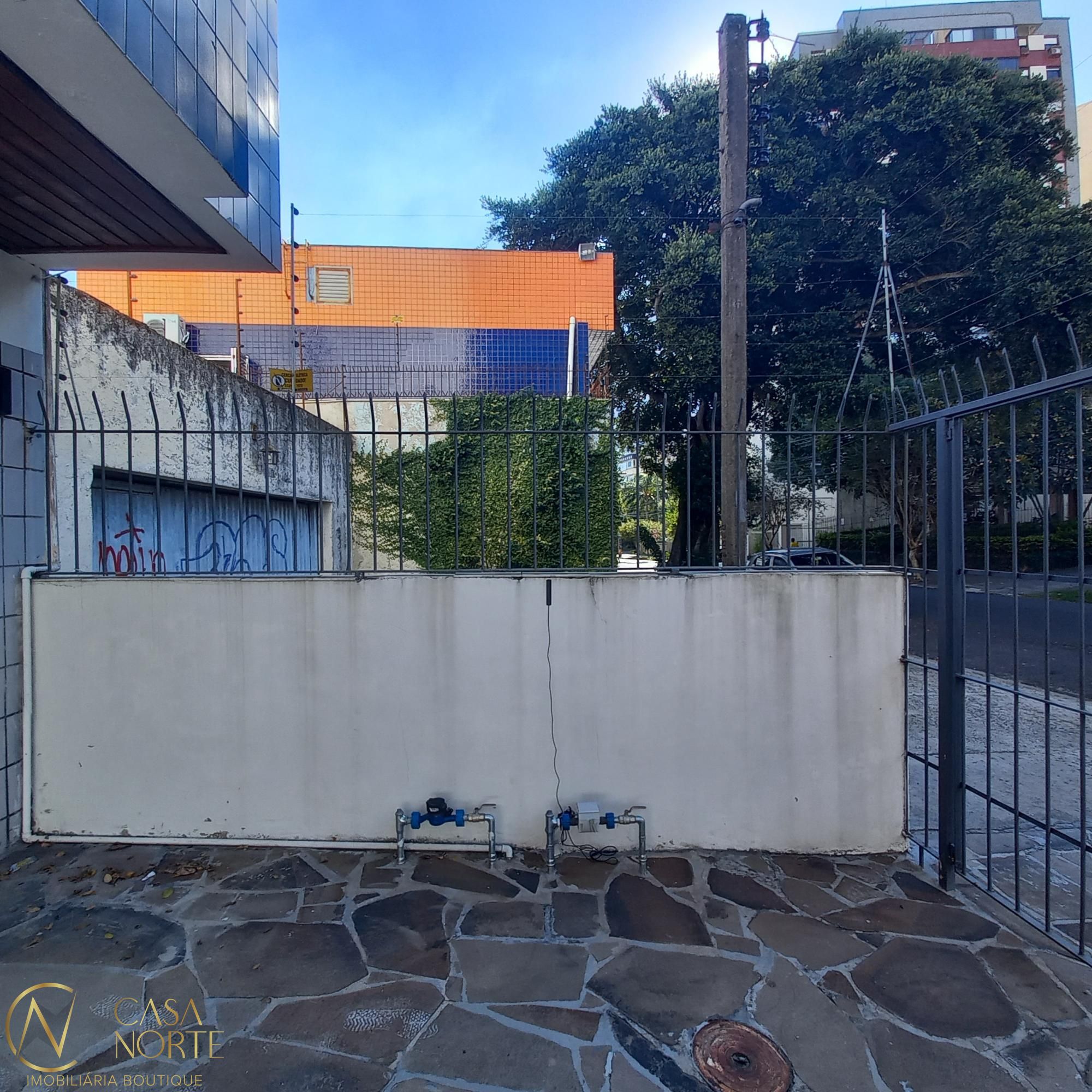 Loja à venda com 1 quarto, 53m², Rua La Plata no bairro Jardim  Botânico em Porto Alegre