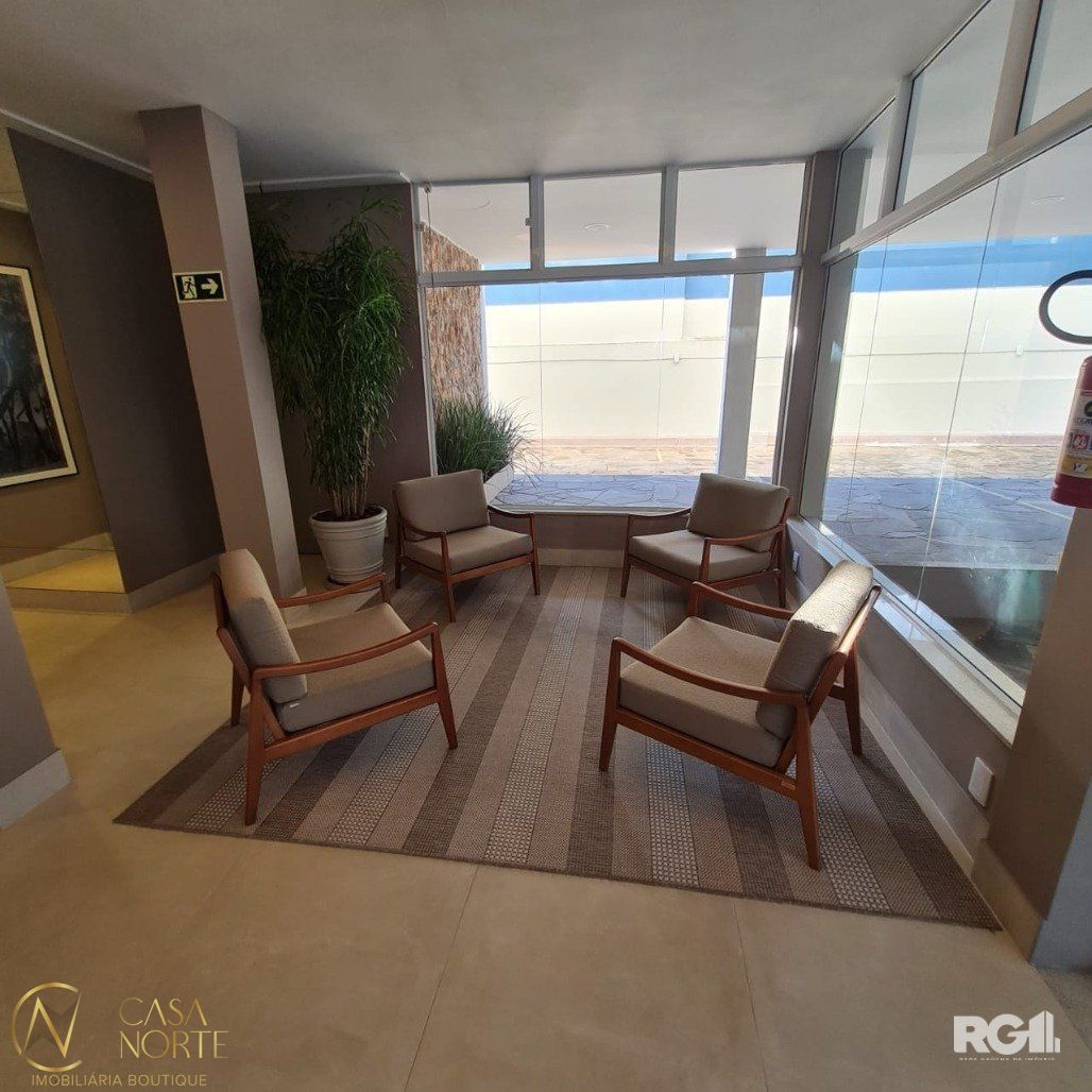 Apartamento à venda com 3 quartos, 104m², 1 suíte, 1 vaga, Rua Ferreira Viana no bairro Petrópolis em Porto Alegre