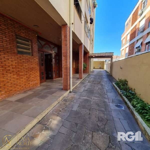 Apartamento à venda com 2 quartos, 67m², Avenida Bento Gonçalves no bairro Partenon em Porto Alegre