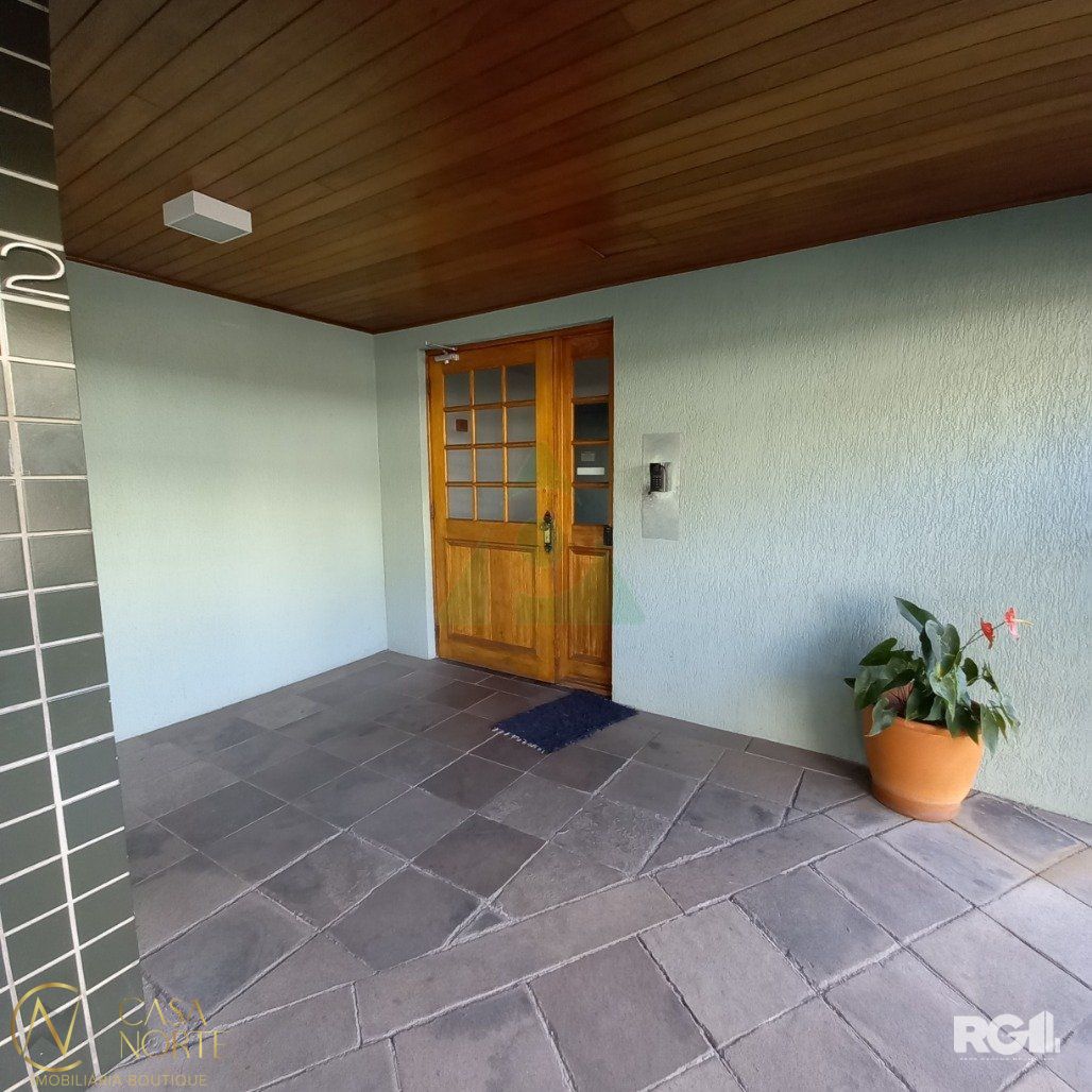 Apartamento à venda com 2 quartos, 71m², 1 vaga, Rua Dona Eugênia no bairro Santa Cecília em Porto Alegre