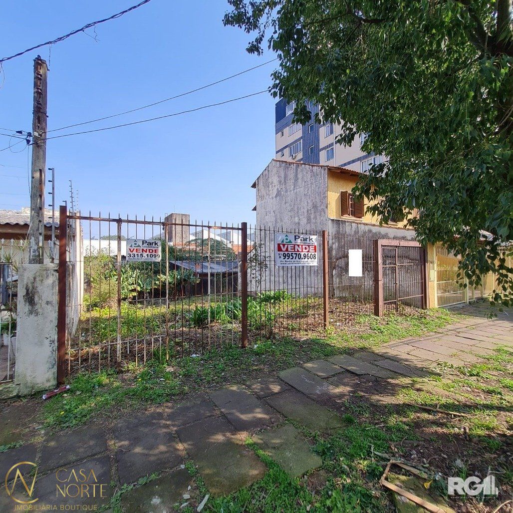 Terreno à venda  com 329m², Rua Oito de Julho no bairro Jardim  Botânico em Porto Alegre