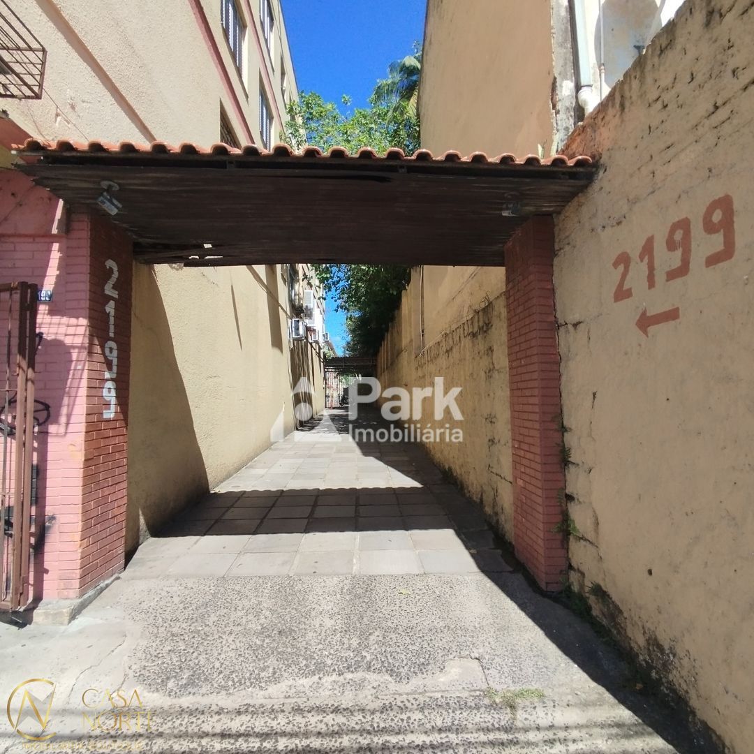 Apartamento à venda com 3 quartos, 78m², Avenida Bento Gonçalves no bairro Partenon em Porto Alegre