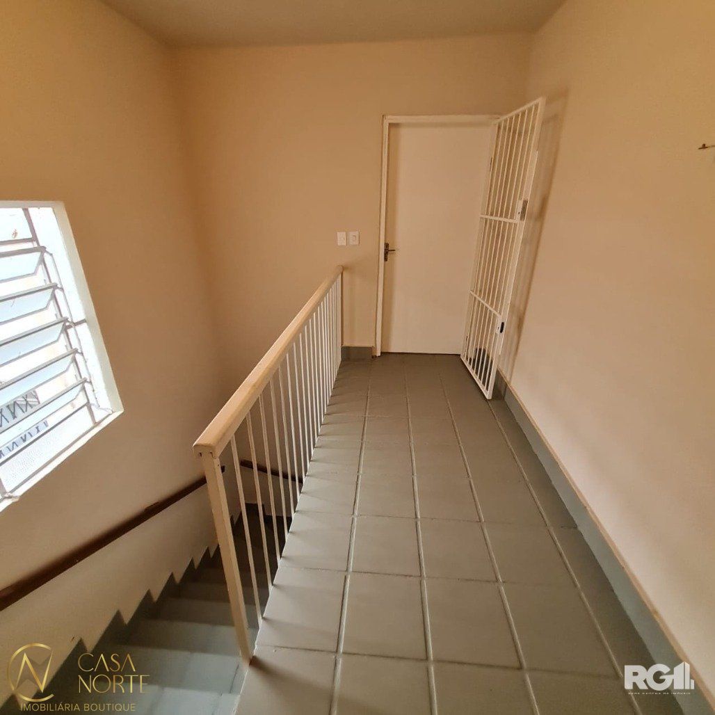 Apartamento à venda com 3 quartos, 72m², Rua Barão do Amazonas no bairro Partenon em Porto Alegre