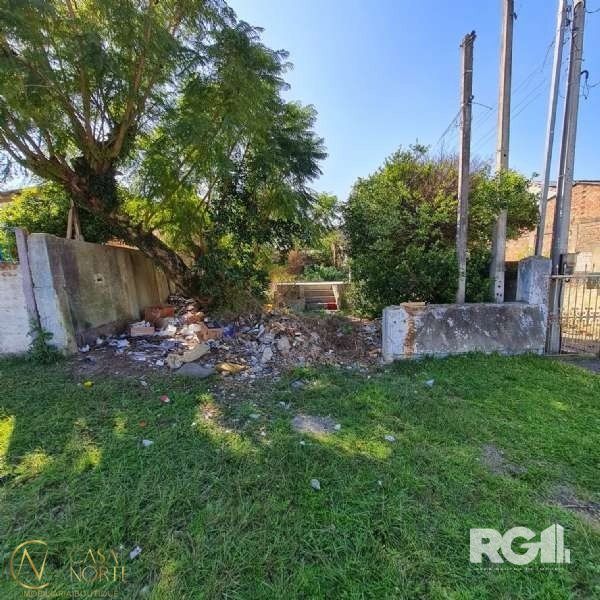 Terreno à venda  com 565m², Rua Miguel Costa no bairro Vila João Pessoa em Porto Alegre