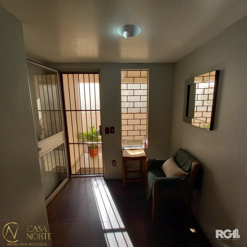 Apartamento à venda com 1 quarto, 39m², 1 vaga, Rua Capitão Pedro Werlang no bairro Partenon em Porto Alegre