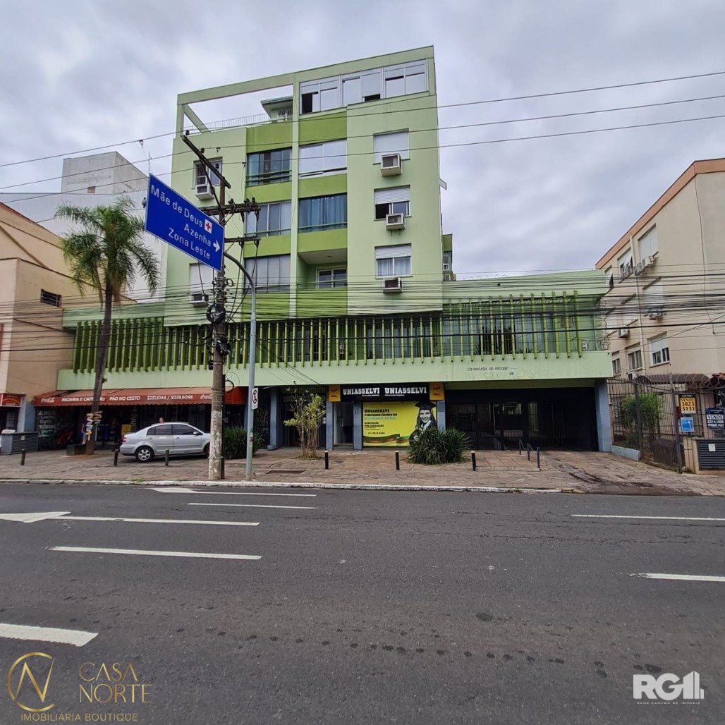 Cobertura à venda com 2 quartos, 124m², 1 vaga, Avenida Padre Cacique no bairro Praia de Belas em Porto Alegre