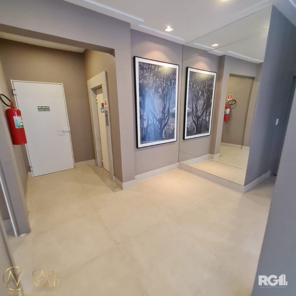 Apartamento à venda com 3 quartos, 104m², 1 suíte, 1 vaga, Rua Ferreira Viana no bairro Petrópolis em Porto Alegre