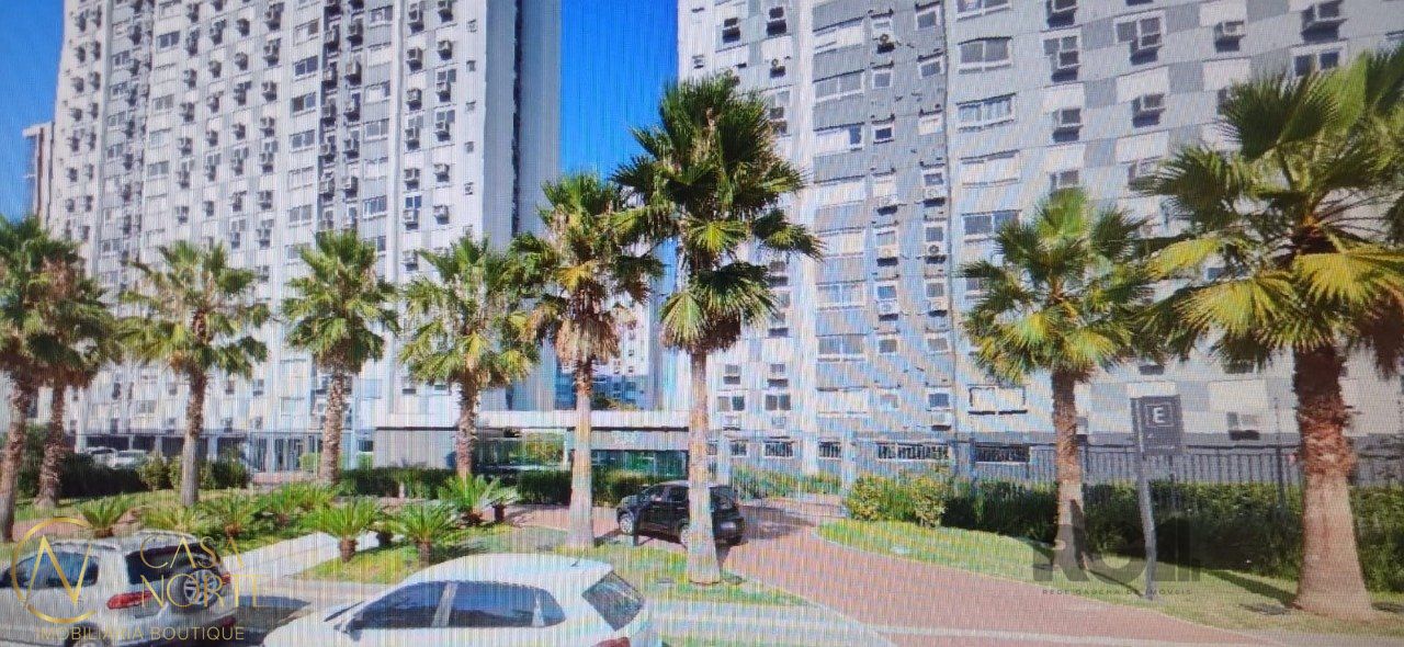 Apartamento à venda com 2 quartos, 60m², 1 suíte, 1 vaga, Rua Jerônymo Zelmanovitz no bairro São Sebastião em Porto Alegre