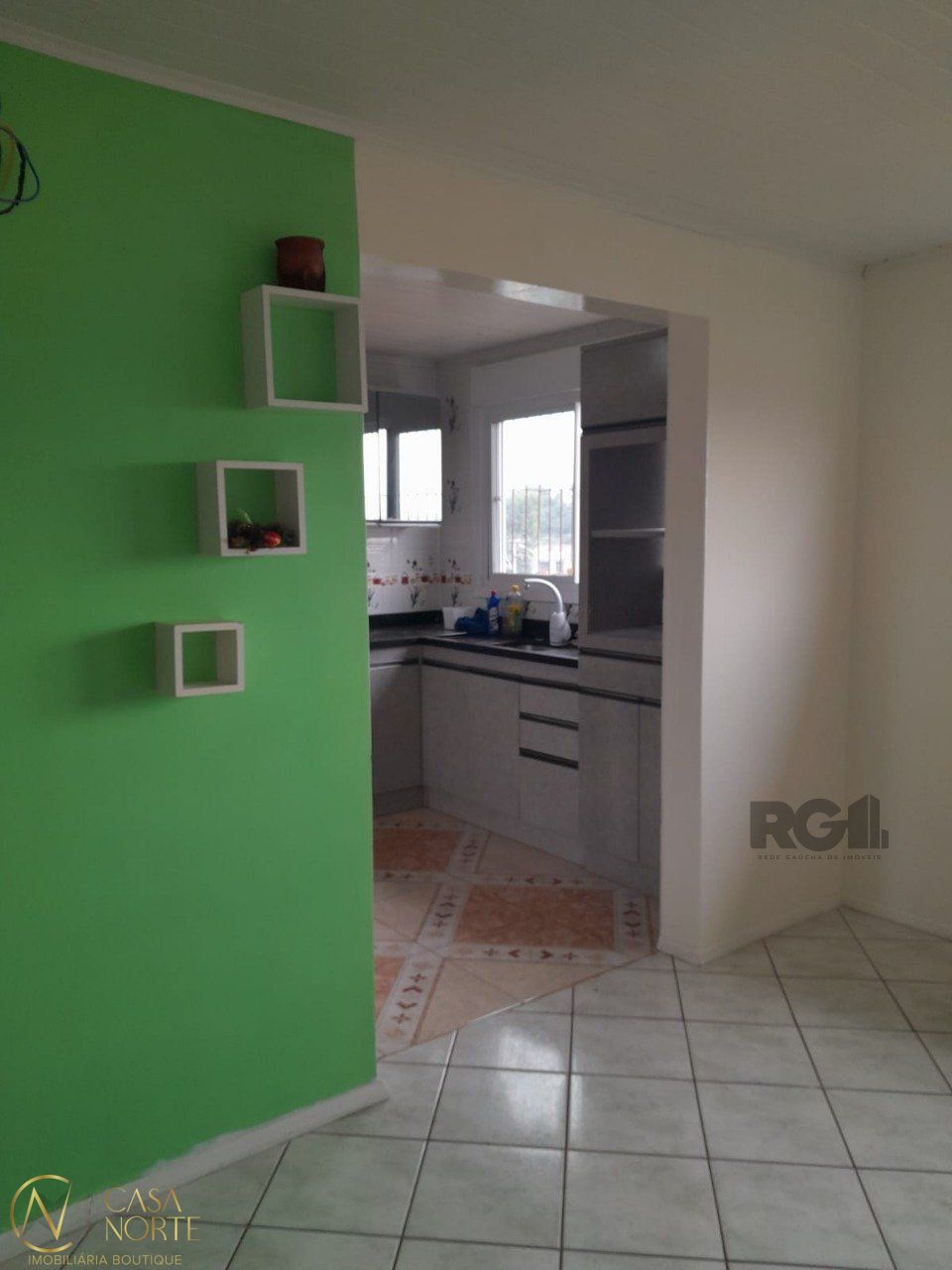 Apartamento à venda com 2 quartos, 52m², 1 vaga, Estrada Martim Félix Berta no bairro Rubem Berta em Porto Alegre