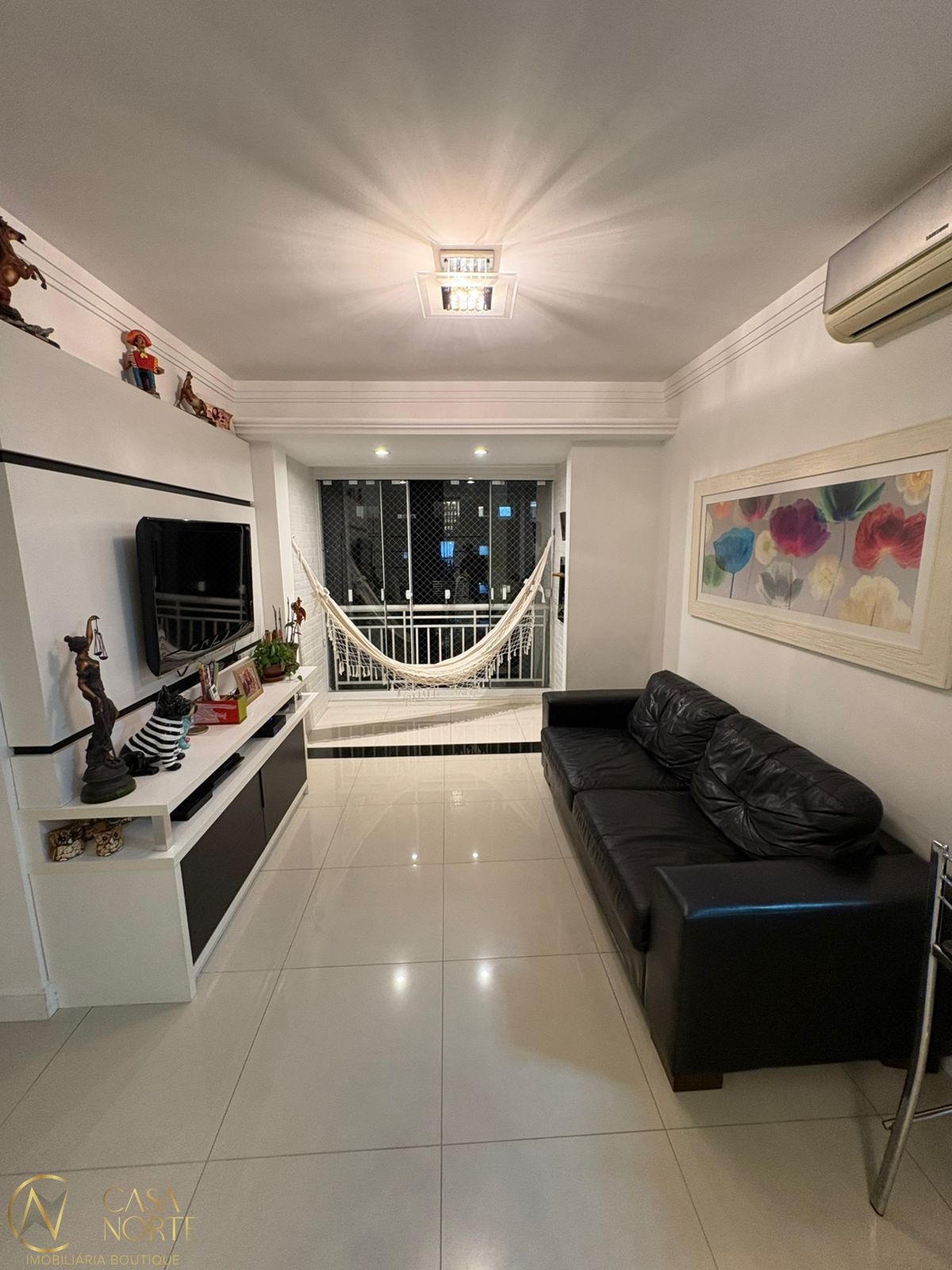 Apartamento à venda com 3 quartos, 74m², 1 suíte, 2 vagas, Avenida Benno Mentz no bairro Vila Ipiranga em Porto Alegre