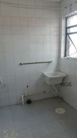 Apartamento à venda com 1 quarto, 45m², 1 vaga, Rua Tunisia no bairro Vila Ipiranga em Porto Alegre