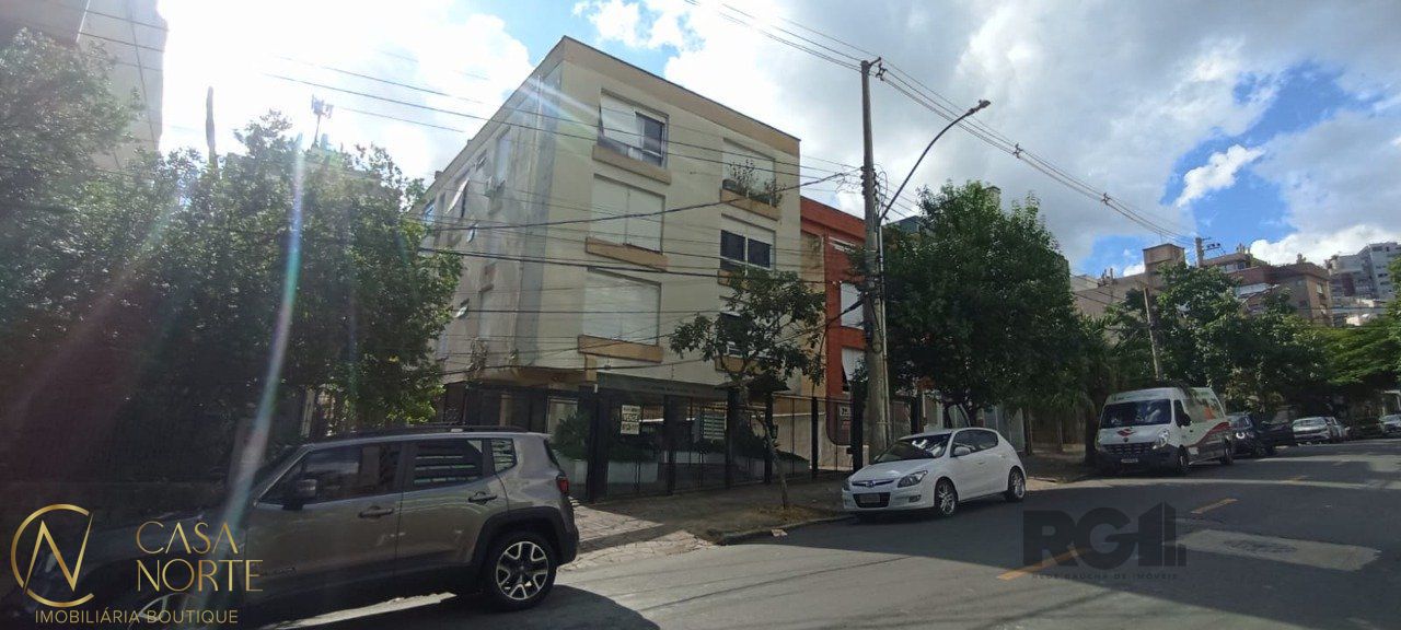 Apartamento à venda com 2 quartos, 71m², 1 vaga, Rua Barão de Ubá no bairro Bela Vista em Porto Alegre