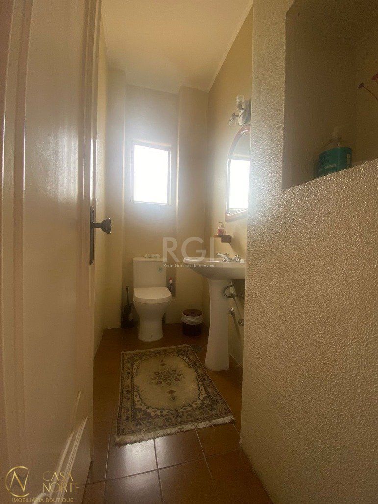 Apartamento à venda com 4 quartos, 405m², 1 suíte, 1 vaga, Rua Duque de Caxias no bairro Centro Histórico em Porto Alegre