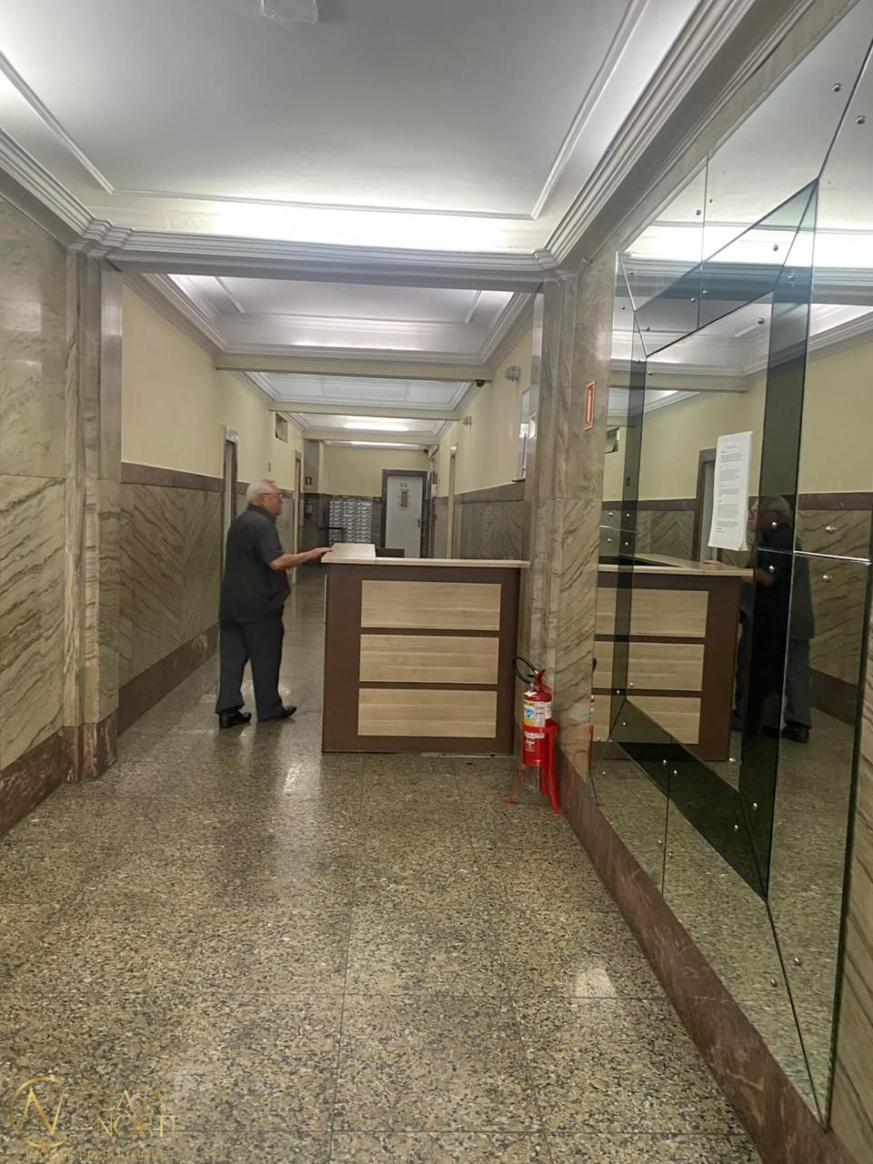 Apartamento à venda com 3 quartos, 163m², Avenida Independência no bairro Independência em Porto Alegre