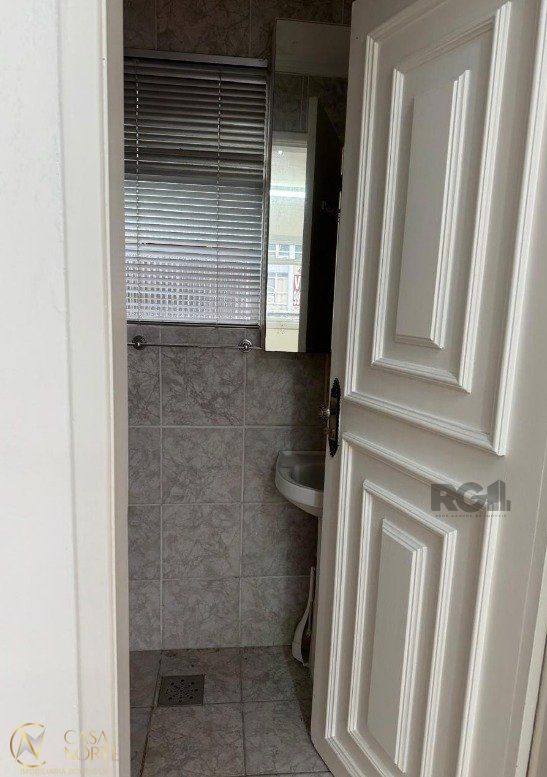 Sala Comercial à venda , 30m², Rua Uruguai no bairro Centro Histórico em Porto Alegre