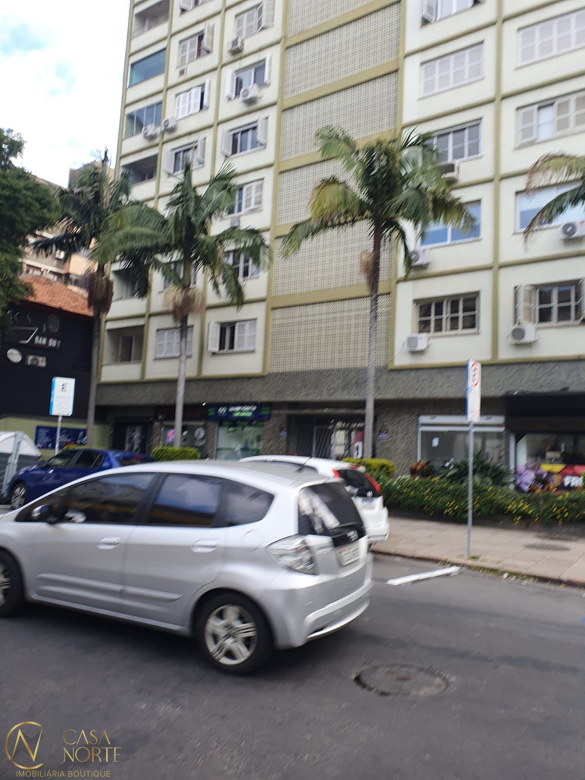 Apartamento à venda com 2 quartos, 62m², Rua Félix da Cunha no bairro Moinhos de Vento em Porto Alegre